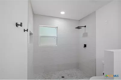 1110 Buena Vista Avenue, Victoria, TX 77901 - Photo 19