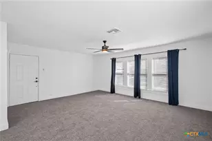 1110 Buena Vista Ave, Victoria, TX 77901 - Photo 3