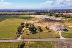 286 S Baese Rd, Elm Mott, TX 76640 - Photo 23