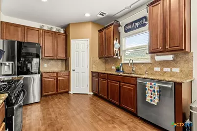 2909 Oakbranch Ridge, New Braunfels, TX 78130 - Photo 7