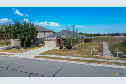 851 Highland Vista, New Braunfels, TX 78130 - Photo 3