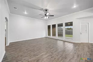 2546 Cowgirl Trl, Belton, TX 76513 - Photo 15