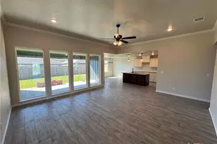 2546 Cowgirl Trl, Belton, TX 76513 - Photo 5