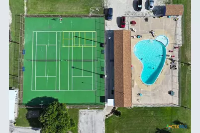 423 Calumet, Palacios, TX 77465 - Photo 21