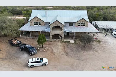 1423 Settlers Way, Seguin, TX 78155 - Photo 3