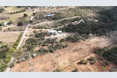 1423 Settlers Way, Seguin, TX 78155 - Photo 11