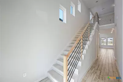 10054 Mitra Way, San Antonio, TX 78224 - Photo 19