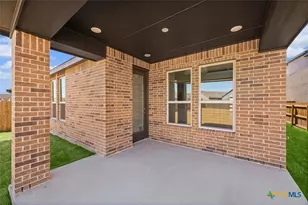 10054 Mitra Way, San Antonio, TX 78224 - Photo 23