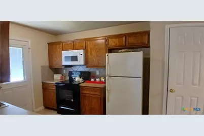 1505 Golden Eagle Court, Killeen, TX 76549 - Photo 11