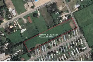 2213 SW Ben Jordan St, Victoria, TX 77901 - Photo 1
