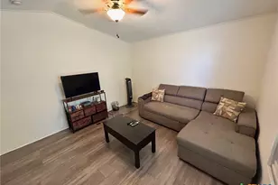 180 W Birch St, Nolanville, TX 76559 - Photo 9