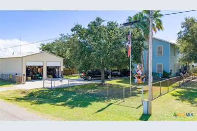 509 Monroe Avenue, Port O'Connor, TX 77982 - Photo 3