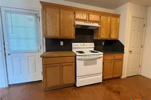 3807 Littleleaf Ct, Killeen, TX 76549 - Photo 3