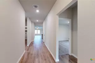 4806 Hawkins Dr, Belton, TX 76513 - Photo 3