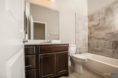 2016 Glen Hollow, Seguin, TX 78155 - Photo 11