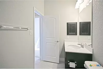 2016 Glen Hollow, Seguin, TX 78155 - Photo 9