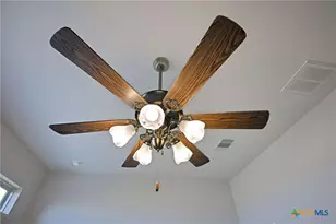 2016 Glen Hollow, Seguin, TX 78155 - Photo 25