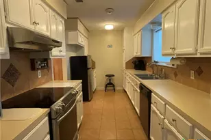 109 Nantucket Ave, Victoria, TX 77904 - Photo 7