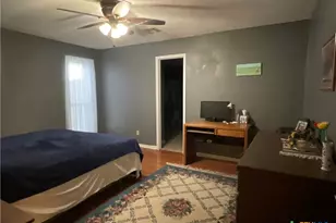 109 Nantucket Ave, Victoria, TX 77904 - Photo 13