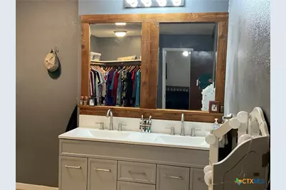 109 Nantucket Avenue, Victoria, TX 77904 - Photo 15