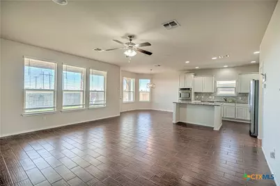 9207 Lake Pointe Drive, Temple, TX 76502 - Photo 7