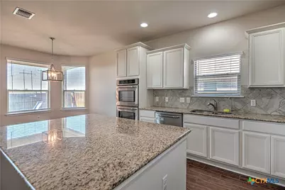 9207 Lake Pointe Drive, Temple, TX 76502 - Photo 11