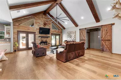 6757 County Road 3010, Lampasas, TX 76550 - Photo 9