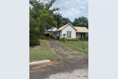 210 N Guadalupe Street, Port Lavaca, TX 77979 - Photo 1