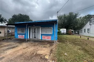 1513 E North & 607 N Cleveland St, Victoria, TX 77901 - Photo 1