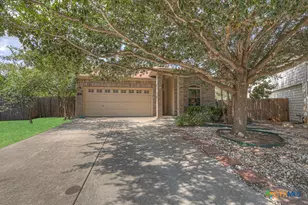 522 Pecos Cir, New Braunfels, TX 78130 - Photo 3
