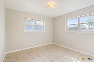 1018 S 11th St, Temple, TX 76504 - Photo 19