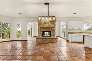 1815 Lakeside Dr, Canyon Lake, TX 78133 - Photo 9