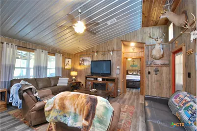 3033 County Road 18, Hallettsville, TX 77964 - Photo 7