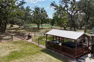 3033 Co Rd 18, Hallettsville, TX 77964 - Photo 27
