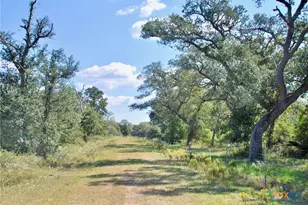 3033 Co Rd 18, Hallettsville, TX 77964 - Photo 35