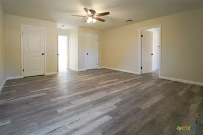 202 Beechwood, Victoria, TX 77901 - Photo 13