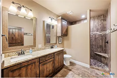 198 River Villas Court, New Braunfels, TX 78132 - Photo 17