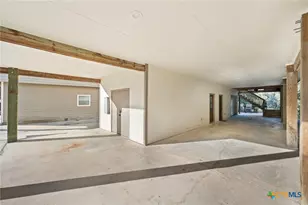 198 River Villas Ct, New Braunfels, TX 78132 - Photo 27