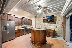 198 River Villas Ct, New Braunfels, TX 78132 - Photo 3