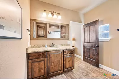 198 River Villas Court, New Braunfels, TX 78132 - Photo 11