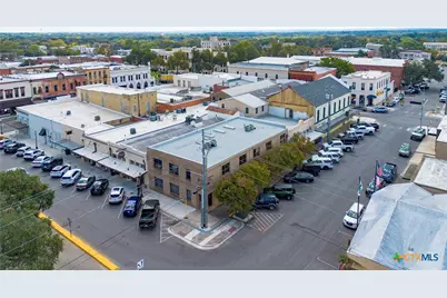 113 W Gonzales Street, Seguin, TX 78155 - Photo 1