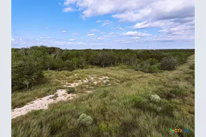 516 County Road 302, Port Lavaca, TX 77979 - Photo 5