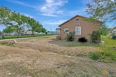 103 5th Street, Seadrift, TX 77983 - Photo 17