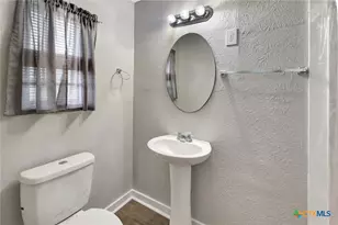 103 5th St, Seadrift, TX 77983 - Photo 5