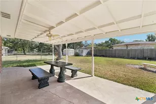 2205 S 53rd St, Temple, TX 76504 - Photo 35