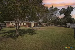 2205 S 53rd St, Temple, TX 76504 - Photo 43