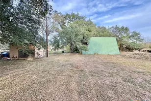 24 Colake Dr, Victoria, TX 77905 - Photo 7