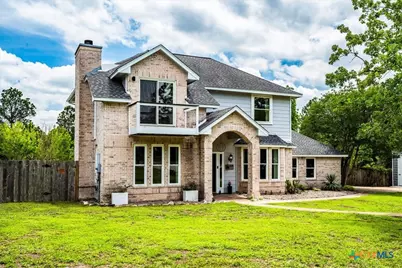 171 Pin Oak Crossing, Elgin, TX 78621 - Photo 1
