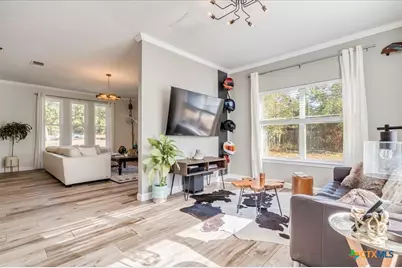 171 Pin Oak Crossing, Elgin, TX 78621 - Photo 9