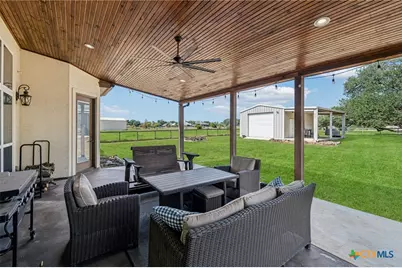 2259 Deer Run Ridge, New Braunfels, TX 78132 - Photo 15